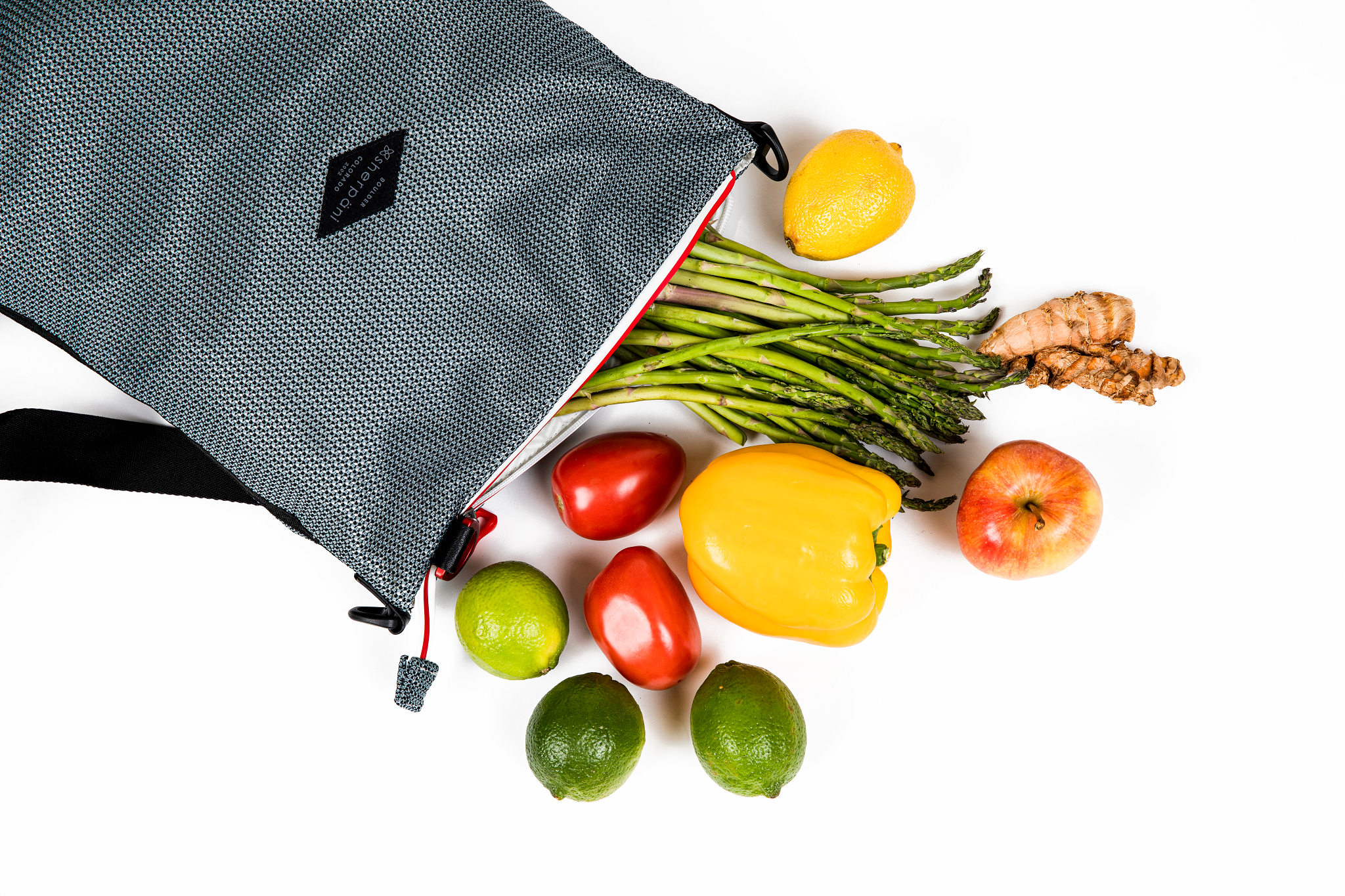 Mesh bag with produce