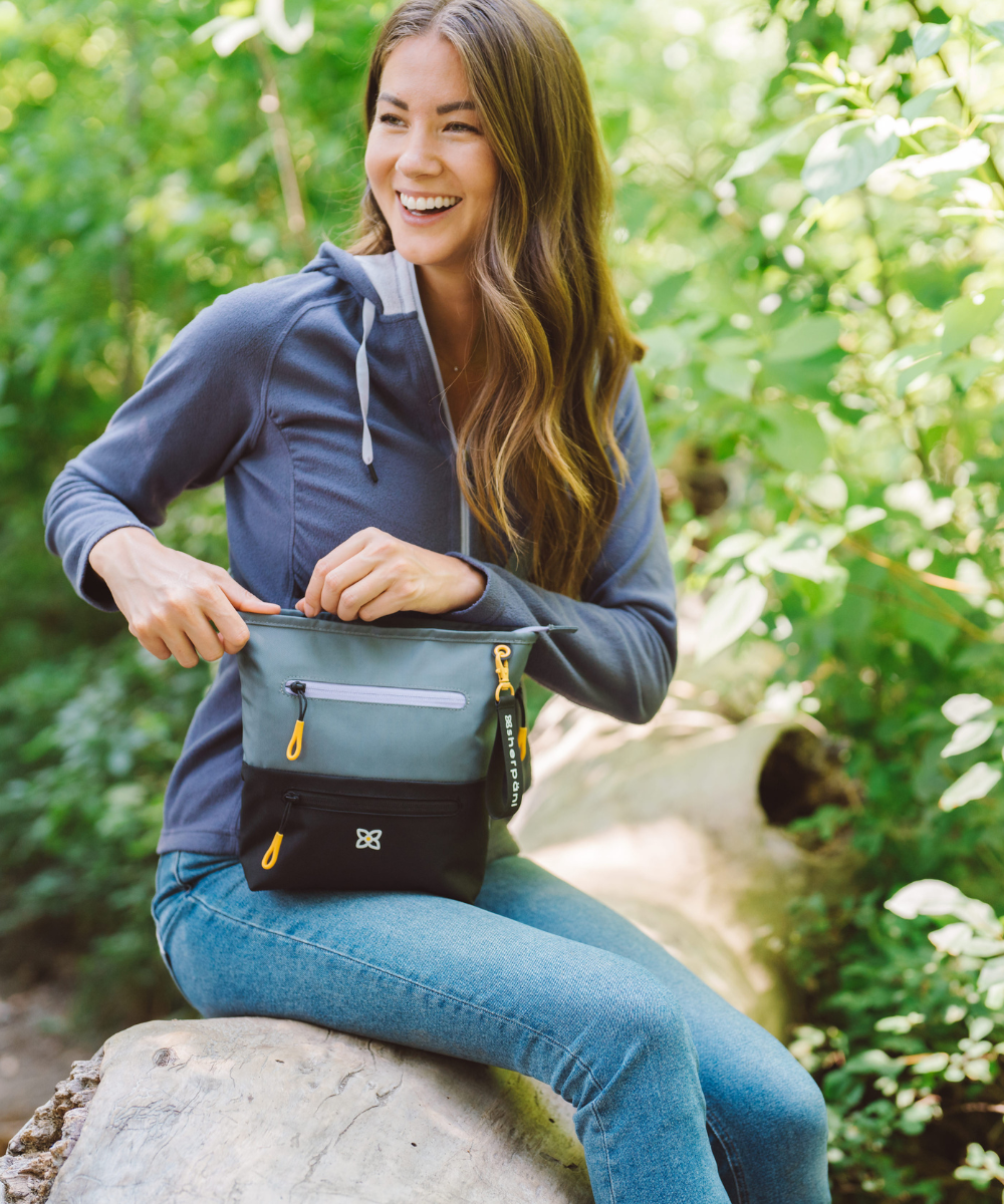 Sherpani nau laptop clearance pack